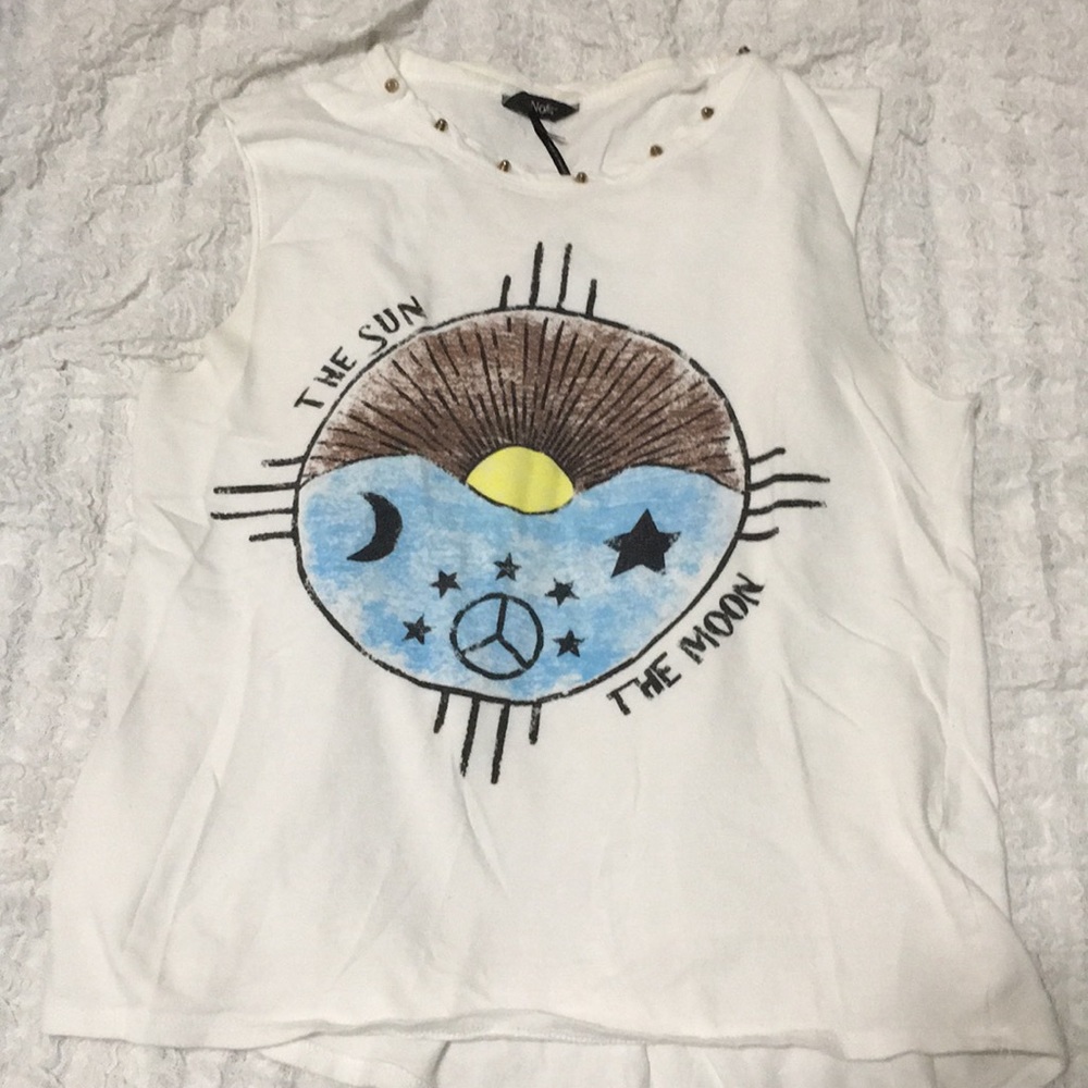 white muscle tee with studded collar